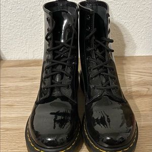 1460 Woman’s Patent Leather lace up boots